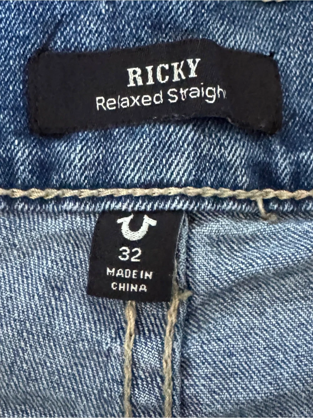 True Religion Ricky Relaxed Straight Jeans Mens 32 Y2K Blue Stitch Buddha Loop